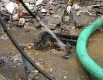 襄城通下水道的小妙招
